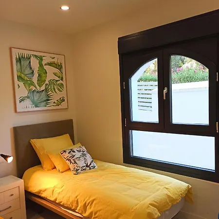 La Paloma Beach Apartment With Pool By Casa Del Sol Hr Manilva Exterior photo